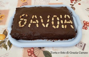 Torta Savoia casereccia al cioccolato e biscotti